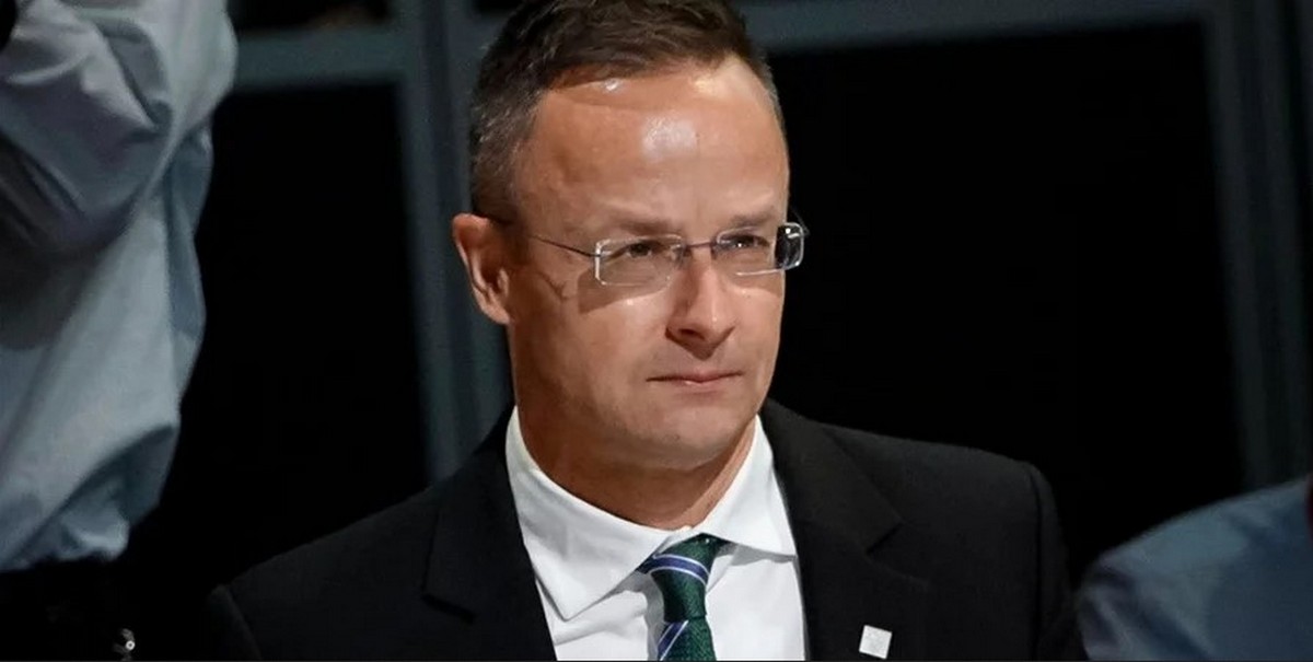 Сійярто після "звітувань" перед Лавровим заявив, що ніколи не служив інтересам РФ